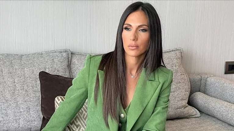 Η Ανθή Βούλγαρη στο κομμωτήριο λίγες ώρες πριν τον τοκετό: Η θεραπεία που έκανε