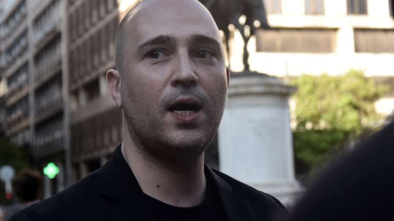 Περίεργη ανάρτηση με γεμιστήρες όπλων από τον Μπογδάνο- &quot;Συγγνώμη λάθος&quot; έγραψε μετά