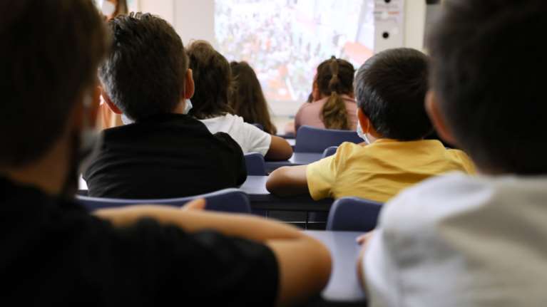 Νίκος Φίλης: Δέκα απαραίτητα μέτρα για το ασφαλές άνοιγμα των σχολείων