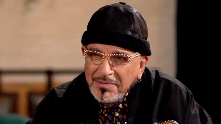 Ο Γιάννης Ζουγανέλης αποκαλύπτει: Είπα στον Γιώργο Ζαμπέτα ότι &#39;κάναμε έρωτα&#39; με τη Μελίνα Μερκούρη