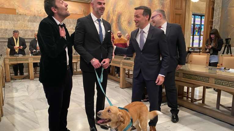 Ο Αύγουστος Κορτώ παντρεύτηκε τον Τάσο και δεν κρύβει την ευτυχία του: Σε ωκεανούς αγάπης