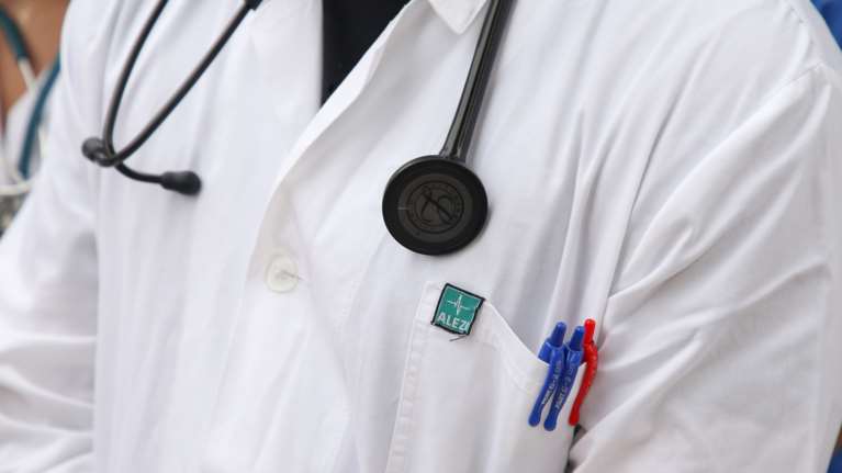 Ανησυχία για τον στρεπτόκοκκο μετά τους 6 θανάτους παιδιών στην Ελλάδα: Τεστ, κρούσματα και μέτρα προφύλαξης