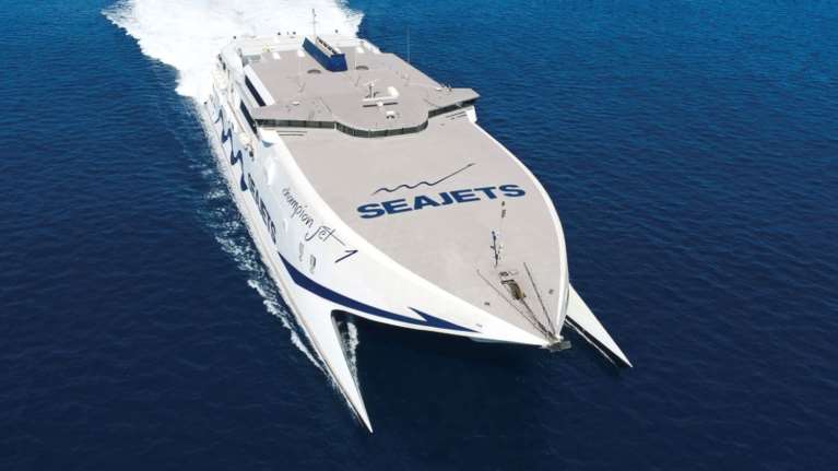 Σύρος σε 2 ώρες