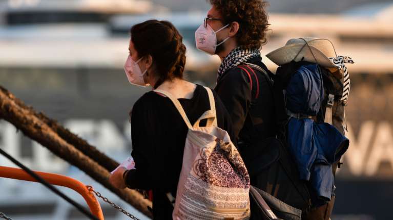 Κορονοϊός: Αυτές είναι οι μάσκες που πρέπει να αποφεύγουμε