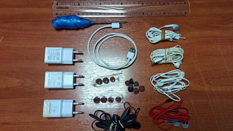 Ερευνα στις φυλακές της Άμφισσας: Αυτοσχέδιο σουβλί και αλκοολούχο διάλυμα στα ευρήματα