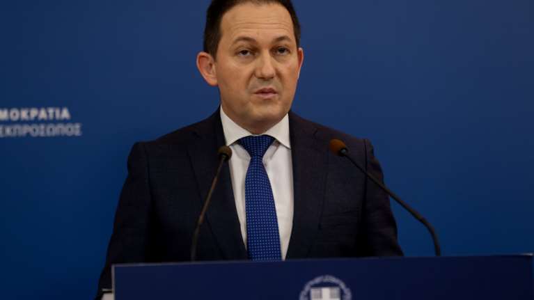 Πέτσας για διακοπές ρεύματος: Θα ξεκαθαριστούν οι αρμοδιότητες για τα δέντρα -  Προς υπογειοποίηση γραμμών ρεύματος