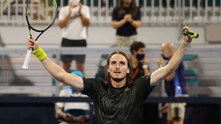 Miami Open: &quot;Πέταξε&quot; στους &quot;16&quot; ο Στέφανος Τσιτσιπάς