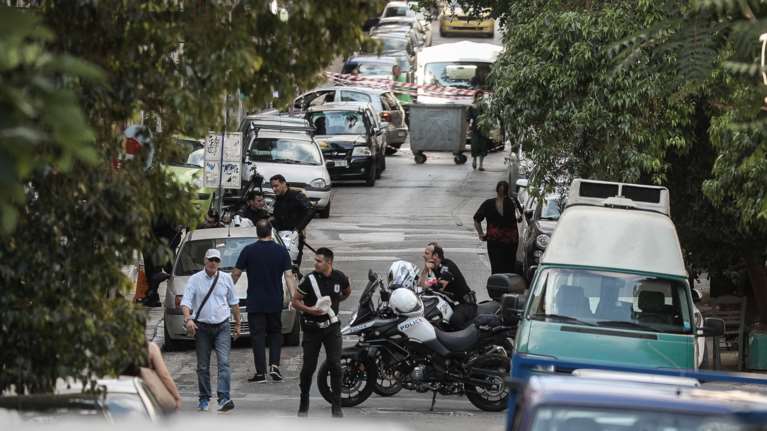 Στα χέρια της ΕΛΑΣ διακινητές ναρκωτικών στην Αθήνα: Γέμισαν με ηρωίνη, κάνναβη και κοκαΐνη το κέντρο