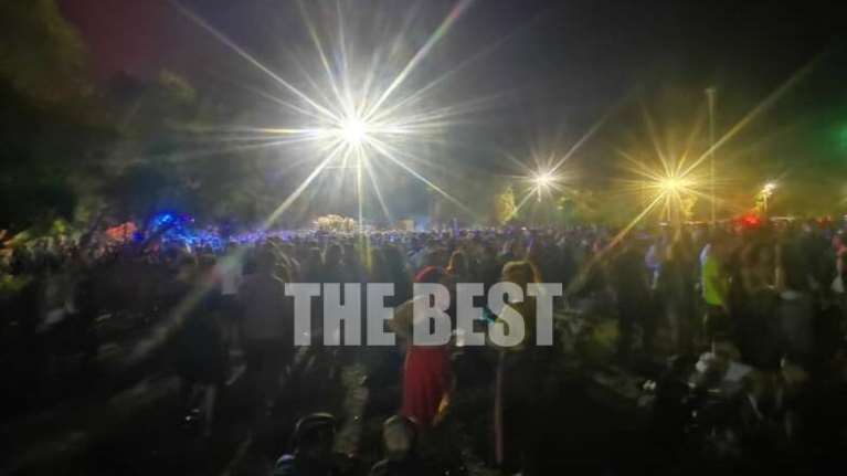 Υπαίθριο πάρτι 2.000 ατόμων στην Πλάζ της Πάτρας- Έξαλλοι  οι καταστηματάρχες