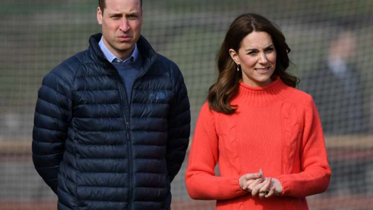 Πρίγκιπας Γουίλιαμ και Κέιτ Μίντλετον: Η μέθοδος ανατροφής - ασπίδα για να προστατεύσουν τον πρίγκιπα Τζορτζ