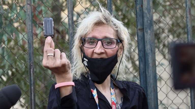 Κολωνός: Τέσσερις συλλήψεις στον οίκο ανοχής που πήγαινε την 12χρονη ο 53χρονος, σύμφωνα με καταγγελία της προέδρου ιερόδουλων