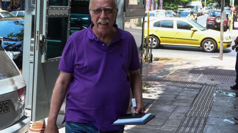 Βίτσας στηρίζει Παππά: Όλοι μαζί κυβερνήσαμε