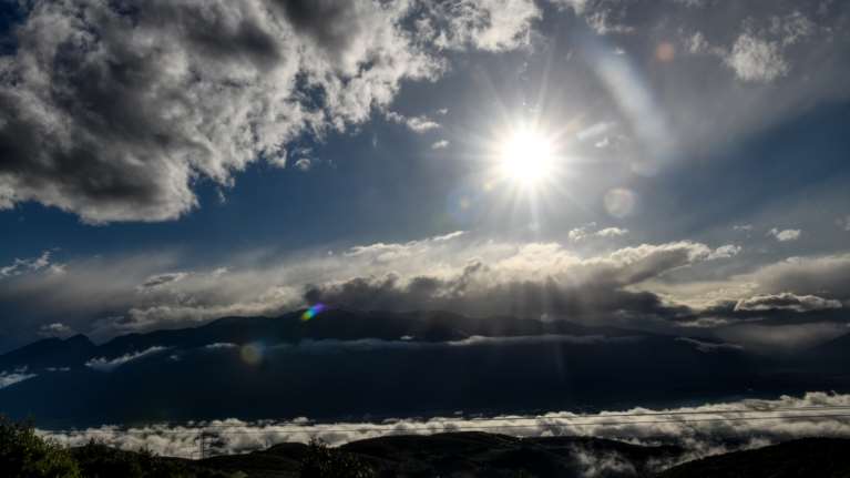 Έκτακτο δελτίο επιδείνωσης του καιρού: Έρχονται καταιγίδες και χαλαζοπτώσεις - Που θα εκδηλωθούν τα φαινόμενα