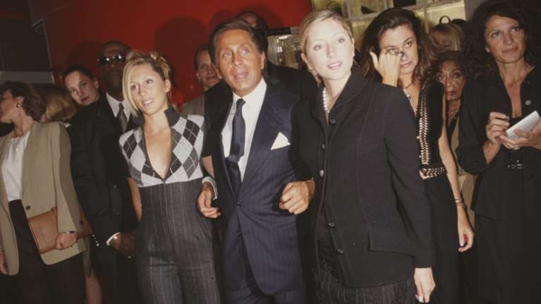 Με αψεγάδιαστο street style η Μαρί Σαντάλ - Η εξόρμηση με τη μικρότερη αδερφή της και... socialite