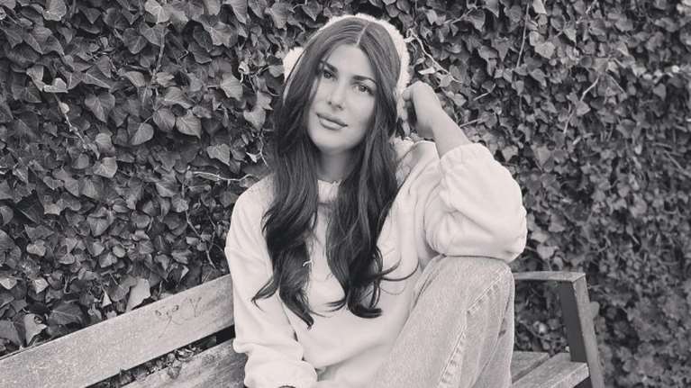 Τριπλά αρνητικός καρκίνος του μαστού: Η νόσος που λύγισε τη γνωστή fashion blogger, μητέρα τριών παιδιών, Λαβίνια Σταθάκη