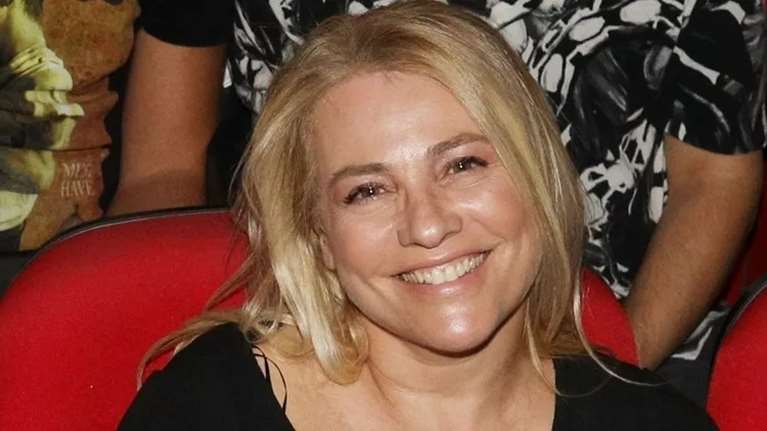 Μαριάννα Τουμασάτου: Με το μανικιούρ που λάτρεψαν οι Millenials το καλοκαίρι