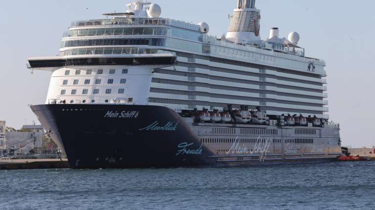TUI Cruises: Επιλέγει την Ελλάδα ως πρώτη χώρα για να ξεκινήσει τις κρουαζιέρες μετά από πολύμηνη αναστολή