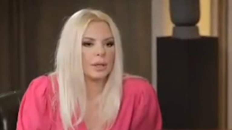 Αννίτα Πάνια: &quot;Στις εκπομπές μου έρχονταν άνθρωποι που δεν είχαν τηλεοπτική θέση. Δεν τους έφερνα με το ζόρι, δεν αισθάνομαι πως έχω κάνει κάτι άσχημο&quot;