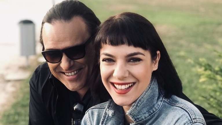 Ο Κώστας Λειβαδάς και η Ανδριάνα Μπάμπαλη στη μουσική σκηνή Σφίγγα