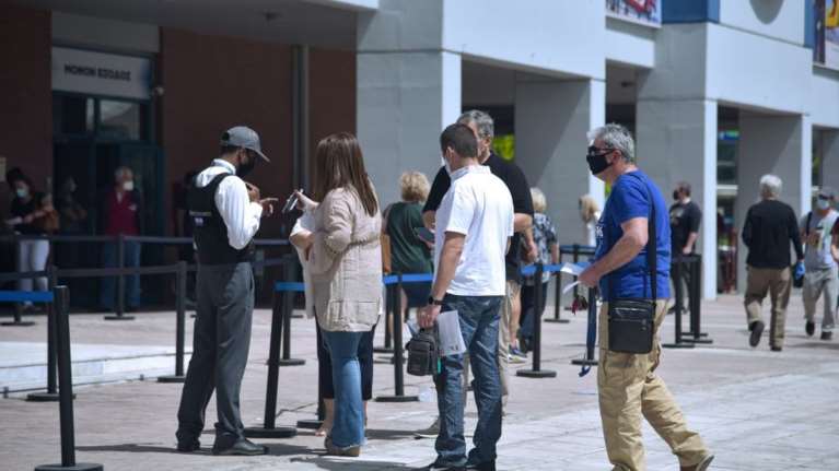 emvolio.gov.gr: Πώς θα κλείσετε ραντεβού για την τρίτη δόση