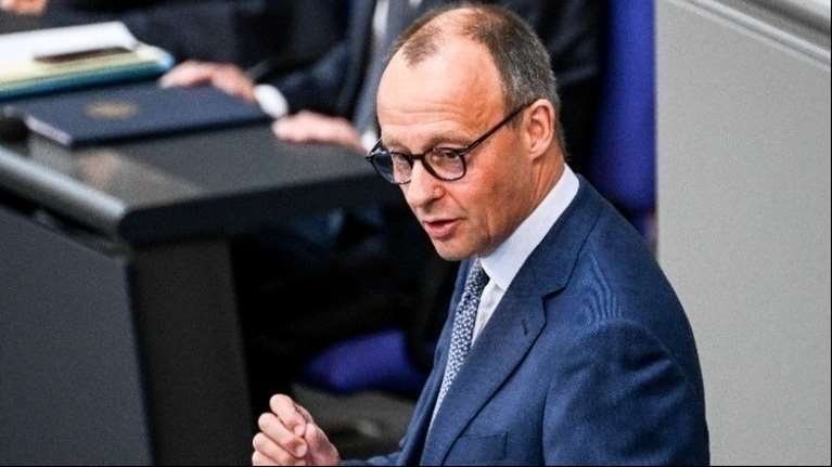 Γερμανία: Η πλειοψηφία των πολιτών εκφράζει δυσαρέσκεια για την κυβέρνηση και προσωπικά για τον καγκελάριο Μερτς