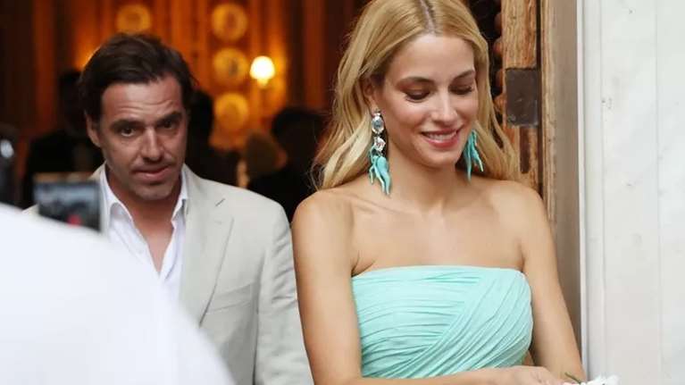 Δούκισσα Νομικού: Φωτογραφίζει τον Σάββα της στο παιδικό του δωμάτιο