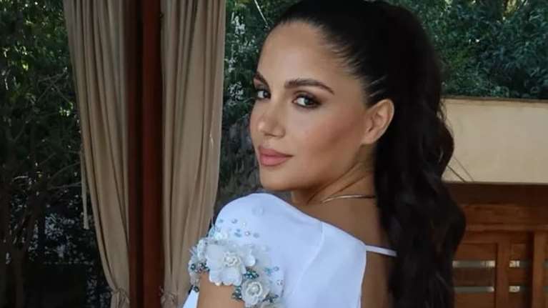 Αλεξάνδρα Νίκα: Πολυτελείς διακοπές σε πασίγνωστο θέρετρο της Μεσσηνίας