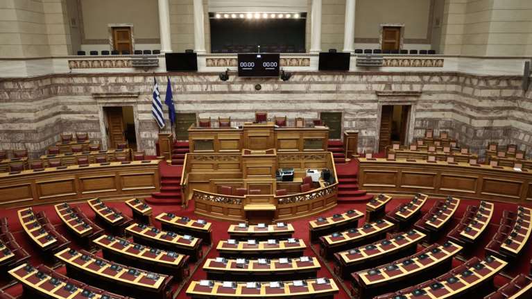 Live η συζήτηση για τον προϋπολογισμό: Το απόγευμα οι ομιλίες των πολιτικών αρχηγών