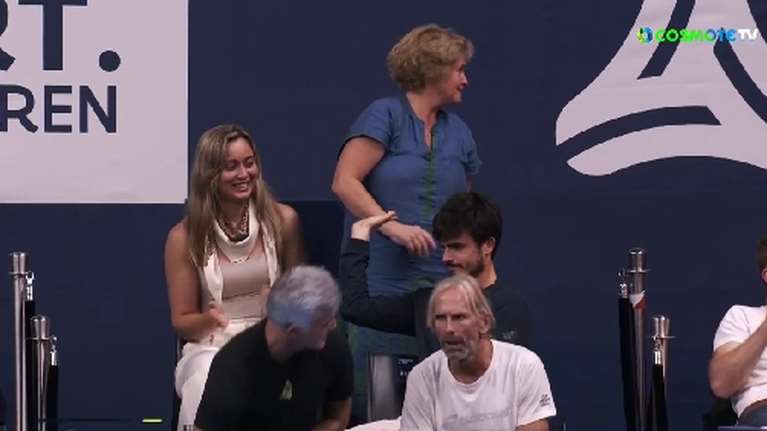 Πάντα στο πλευρό του Στέφανου Τσιτσιπά και της ... μητέρας του η Πάουλα Μπαντόσα [βίντεο]