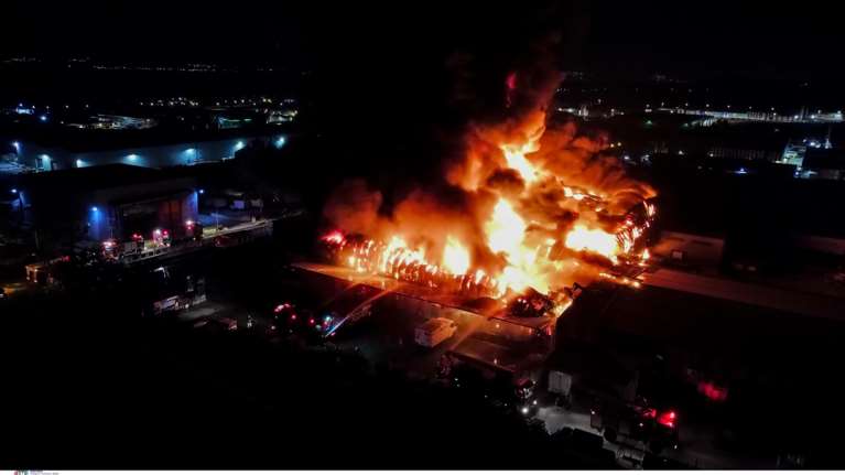 Λαμία: Ο ασφαλιστής του ιδιοκτήτη της εταιρείας έστειλε το mail για αύξηση αποζημίωσης σε περίπτωση πυρκαγιάς