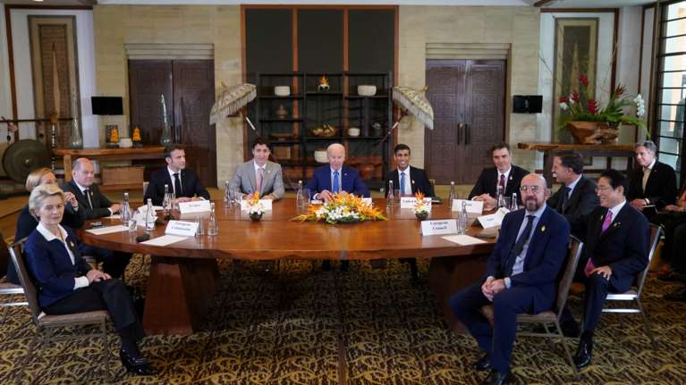 Οι G20 ζητούν &quot;πλήρη και άνευ όρων αποχώρηση των Ρώσων από την Ουκρανία&quot; - Διαφωνίες μεταξύ των ηγετών