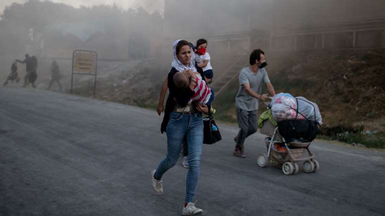 Φωτιά στη Μόρια: Ύποπτα SMS εξετάζει η αστυνομία - Βρέθηκαν μηνύματα μίσους για την Ελλάδα