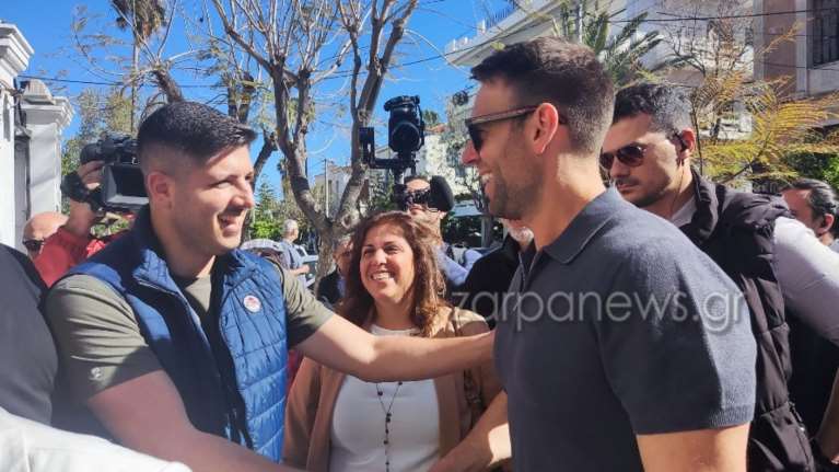 Στα Χανιά ο Στέφανος Κασσελάκης - Οι συναντήσεις και οι προετοιμασίες για τον γάμο του