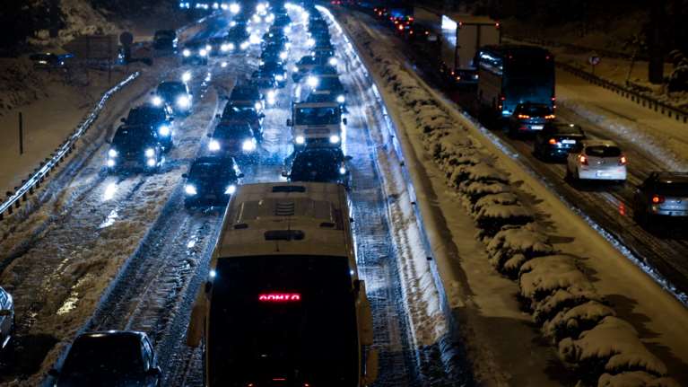 &quot;Βορέας&quot;: Το σχέδιο της Πολιτικής Προστασίας για τις χιονοπτώσεις και τις εθνικές οδούς- Πώς θα αποφευχθούν οι εγκλωβισμοί