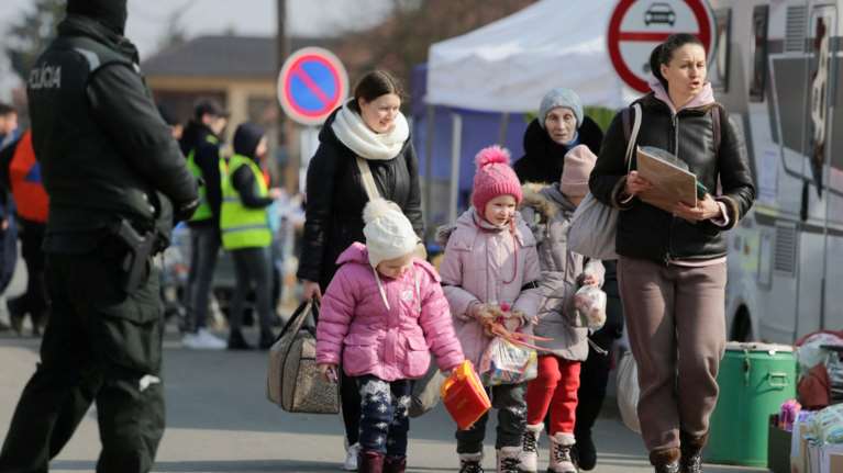 Κλείνουν διαμερίσματα στην Ουκρανία μέσω Airbnb αλλά δεν θα πάνε ποτέ-  Για να βοηθήσουν τους Ουκρανούς