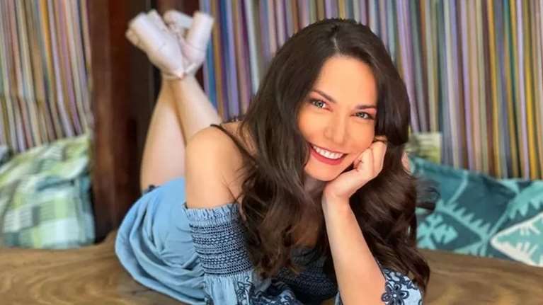 Kατερίνα Γερονικολού: Ποζάρει με σέξι μπικίνι και μας δείχνει τους κοιλιακούς της