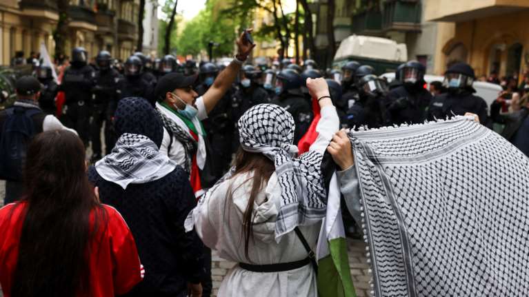 Το Βερολίνο απαγόρευσε τρεις οργανώσεις λόγω σύνδεσης με την Χεζμπολάχ