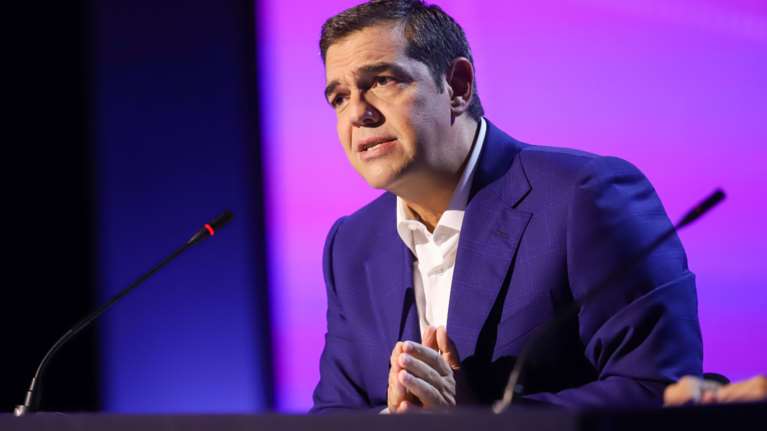 Τσίπρας: Εγκληματικά ανίκανη και ιδεοληπτική η κυβέρνηση για να διαχειριστεί την πανδημία