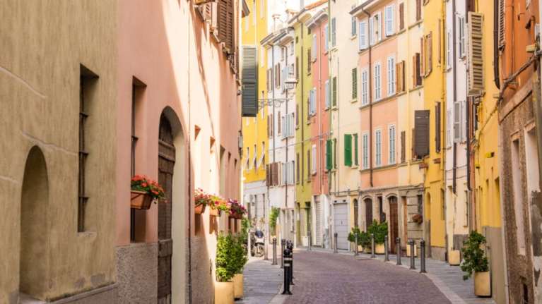 Έλληνας ιδιοκτήτης εστιατορίου στην Πάρμα: Ανοίγει η εστίαση με δεδομένα προ κορoνοϊού