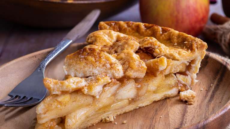 Συνταγή για τέλεια ανάποδη μηλόπιτα - Με βελούδινη υφή και κρεμώδη γεύση