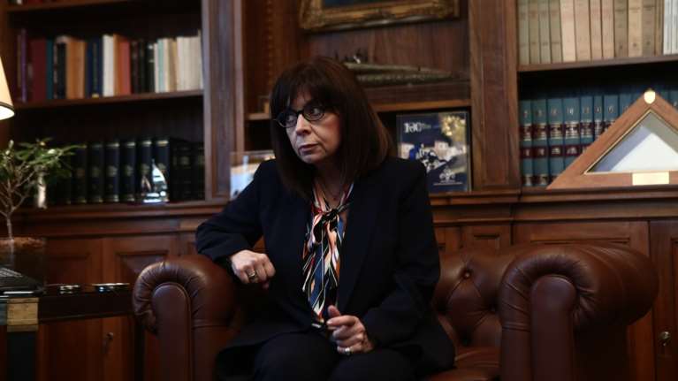 Μήνυμα Σακελλαροπούλου σε Άγκυρα: Θα προστατεύσουμε τα κυριαρχικά μας δικαιώματα