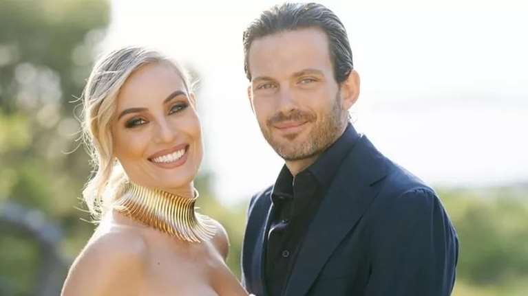 Στη βάφτιση της Αλεξάνδρας Μαροσούλη: Πανέμορφη με καστανόξανθα μαλλάκια και γκριζοπράσινα μάτια