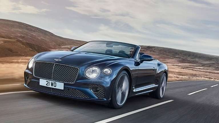 Η Bentley έκλεισε το 2021 με παραδόσεις 14.659 αυτοκινήτων