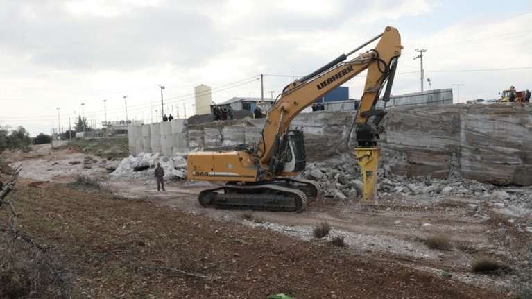 Εκτός σχεδίου δόμηση: Στα χέρια του ΣτΕ η διάσωση των πόλεων και των νησιών από την τσιμεντοποίηση