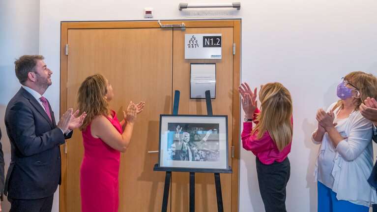 Εγκαίνια της αίθουσας &quot;Ανδρέας Παπανδρέου&quot; στο ΕΚ -Ν. Ανδρουλάκης: &quot;Ειρήνη, κοινωνική δικαιοσύνη, εθνική συμφιλίωση&quot;