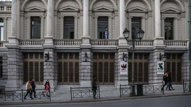 Νέα καταγγελία για το Εθνικό Θέατρο από το σωματείο των ηθοποιών: Αυθαίρετοι περιορισμοί στις ακροάσεις