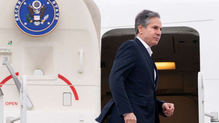 ΗΠΑ: Δεν επιδιώκουμε αλλαγή καθεστώτος στη Ρωσία, ξεκαθαρίζει ο Μπλίνκεν μετά τις δηλώσεις Μπάιντεν
