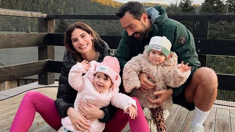 Η Φιλίππα χορεύει και η Αριάνα κοιμάται: H Χριστίνα Μπόμπα φωτογραφίζει τα #tanimanidakia