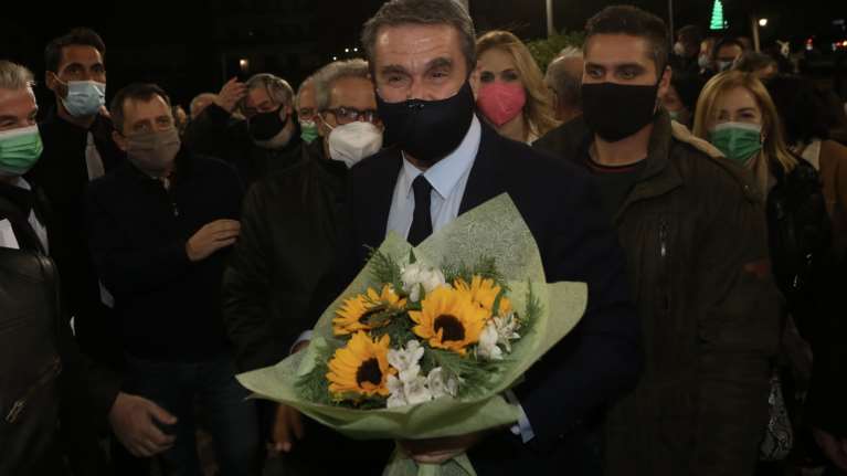 Γιατί έπεσαν έξω οι δημοσκοπήσεις στο ΚΙΝΑΛ- Γιατί έδειχναν να προηγείται ο Λοβέρδος, ο ρόλος του debate