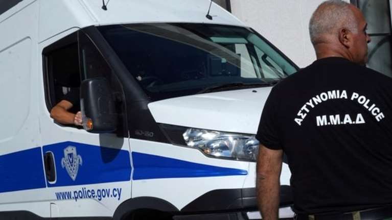 Άγρια δολοφονία στη Λεμεσό: 63χρονη σκότωσε τον άντρα της και κάλεσε την αστυνομία